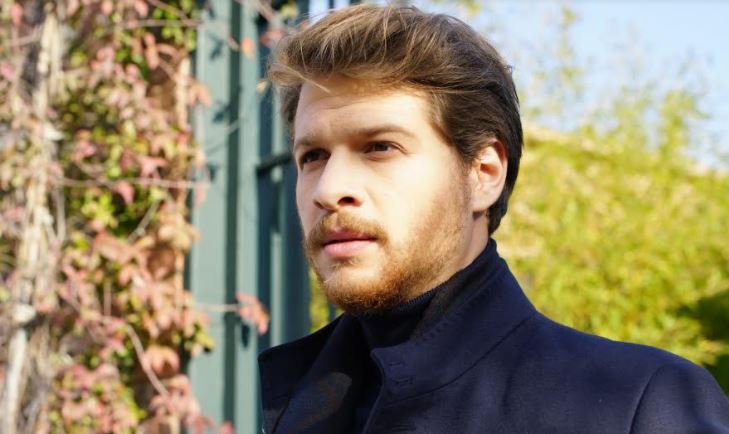 Burak Yörük: Hayatını Spor ve Sanatla Dengeleyen Genç Oyuncu