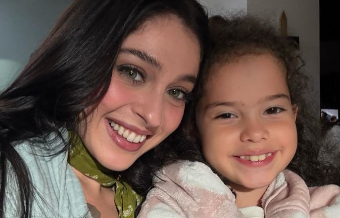 Güller ve Günahlar: Zeynep ile Kader'in Umut Dolu Yolculuğu