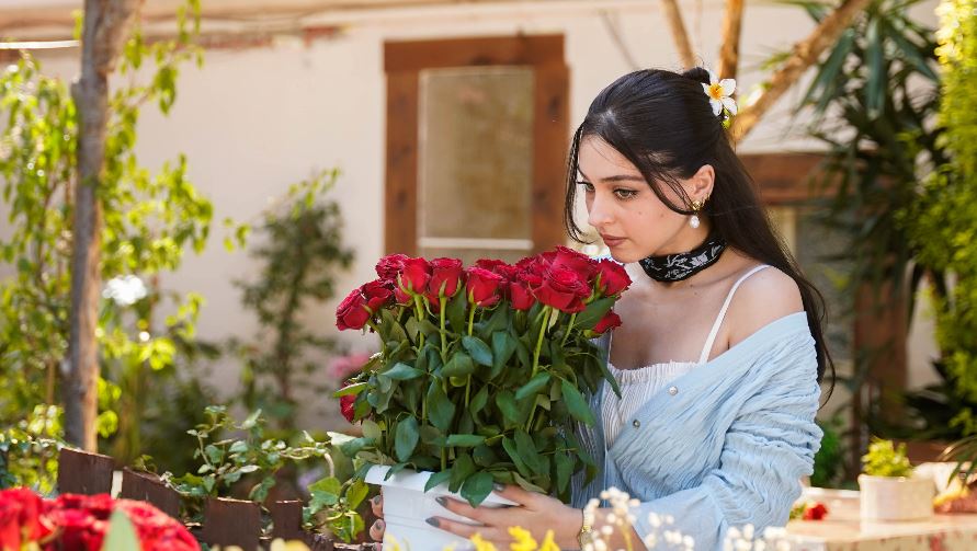 Güller ve Günahlar: Zeynep’in Güçlü Yolculuğu ve Serhat’ın Sırları