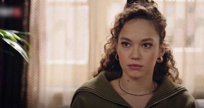 Melisa Şenolsun: Yükselişin Arkasındaki Yolculuk ve Sanatsal Yol Haritası