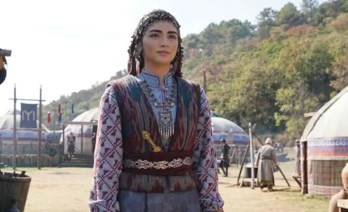 Özge Törer, Bala Hatun’a Veda Mesajı: “Hikayemiz 2019’da Başladı”