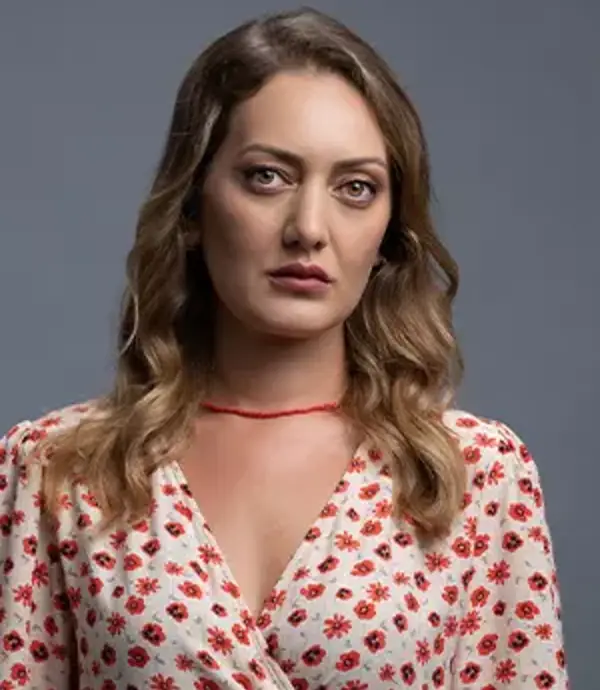 Pınar Çağlar Gençtürk: Tarih ve Dramın İzinde Bir Oyunculuk Serüveni
