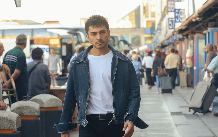 Veliaht: Yeni Bölümde Aile Sırları ve Yoldaşlıklar